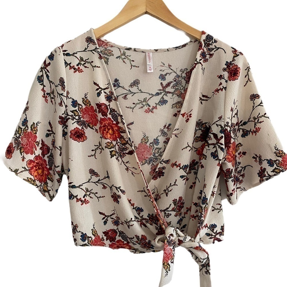 Xhiliration Floral Wrap Blouse Size Medium